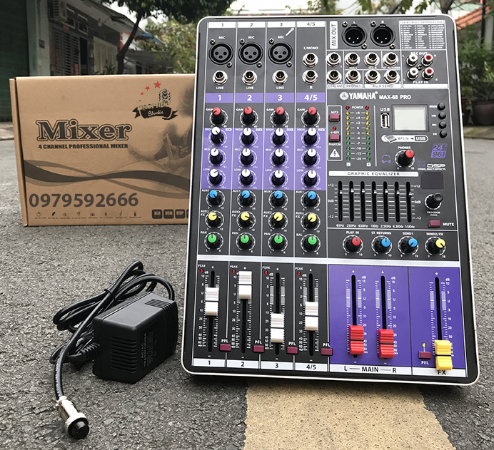 Mixer MAX-68 PRO - 99 HIỆU ỨNG VANG